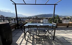 Annecy centre, Appartement en attique avec vue panoramique